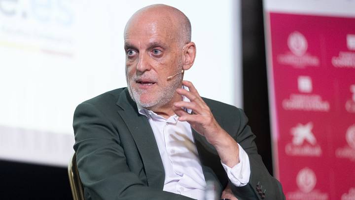 Javier Tebas Is Taking Part In A Ucm Summer Course On The Geopolitics Of Spanish-us Relations Javier Tebas Is Taking Part In A Ucm Summer Course On The Geopolitics Of Spanish-us Relations