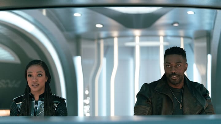 L-R Sonequa Martin-Green as Burnham and David Ajala as Book in Star Trek: Discovery , episode 5, season 5, streaming on Paramount+, 2023. Photo Credit: John Medland/Paramount+