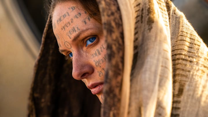 REBECCA FERGUSON as Lady Jessica in Warner Bros. Pictures and Legendary Pictures’ action adventure “DUNE: PART TWO,” a Warner Bros. Pictures release. Photo Credit: Niko Tavernise © 2023 Warner Bros. Entertainment Inc. All Rights Reserved.
