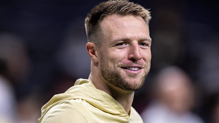 New Orleans Saints tight end Taysom Hill (7) during warm ups