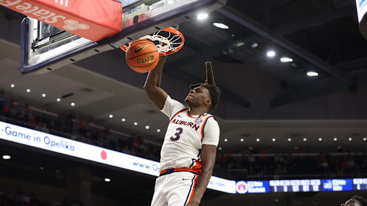 Auburn Tigers forward Keshawn Murphy (3) 
