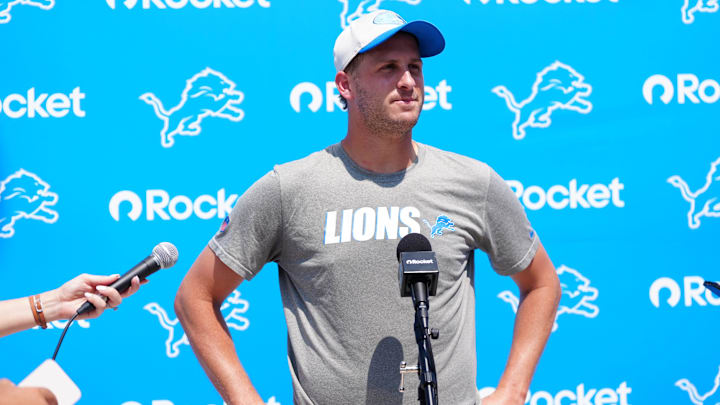 Detroit Lions QB Jared Goff (16) talks during a press conference during the joint practice with the Miami Dolphins at the Lions headquarters and training facility in Allen Park, Thursday, Aug. 14 2025