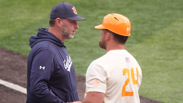 Auburn baseball coach Butch Thompson shakes hands with Tennessee associate head coach Josh Elander after the win over Tennessee in game three of the an NCAA baseball series on May 4, 2025, in Knoxville, Tenn.