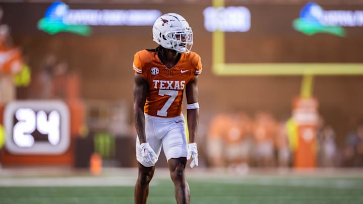 Isaiah Bond, Texas football