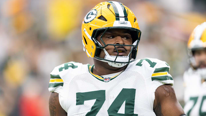 Oct 19, 2025; Glendale, Arizona, USA; Green Bay Packers center Elgton Jenkins (74) against the Arizona Cardinals at State Farm Stadium. Mandatory Credit: Mark J. Rebilas-Imagn Images Oct 19, 2025; Glendale, Arizona, USA; Green Bay Packers center Elgton Jenkins (74) against the Arizona Cardinals at State Farm Stadium. Mandatory Credit: Mark J. Rebilas-Imagn Images