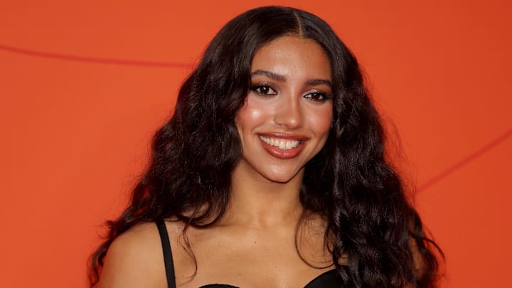 Apr 13, 2026; New York, NY, USA; Azzi Fudd poses for a photo on the orange carpet before the 2026 WNBA Draft at The Shed at Hudson Yards. Mandatory Credit: Brad Penner-Imagn Images Apr 13, 2026; New York, NY, USA; Azzi Fudd poses for a photo on the orange carpet before the 2026 WNBA Draft at The Shed at Hudson Yards. Mandatory Credit: Brad Penner-Imagn Images