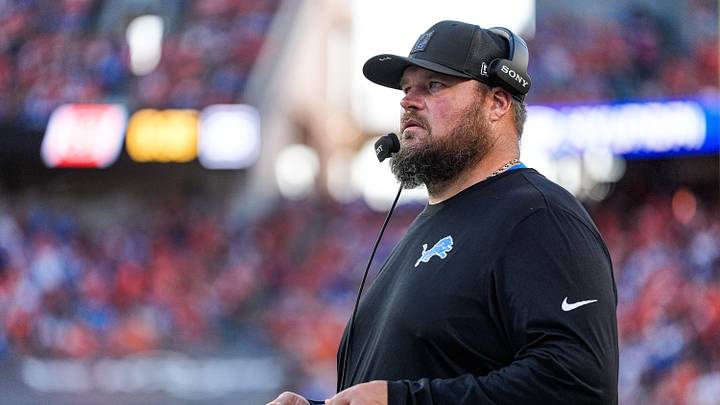 Detroit Lions offensive line coach Hank Fraley watches a play against Cincinnati Bengals during the second half at Paycor Stadium in Cincinnati on Sunday, Oct. 5, 2025. Detroit Lions offensive line coach Hank Fraley watches a play against Cincinnati Bengals during the second half at Paycor Stadium in Cincinnati on Sunday, Oct. 5, 2025.