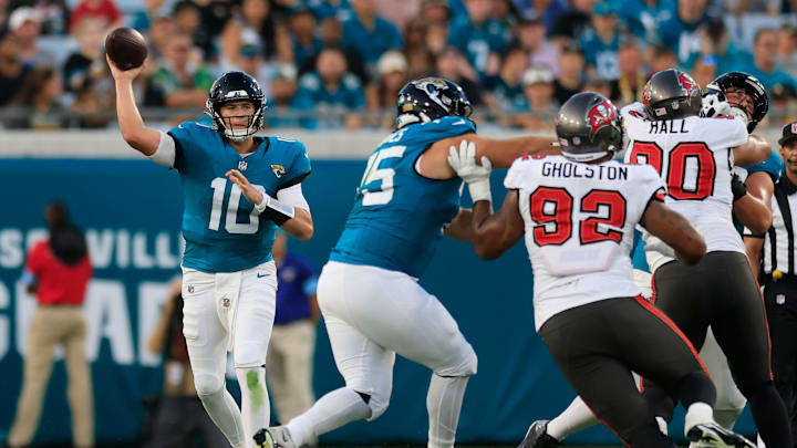 Jacksonville Jaguars quarterback Mac Jones (10) passes the ball during the first quarter of a preseason NFL football game Saturday, Aug. 17, 2024 at EverBank Stadium in Jacksonville, Fla. Jacksonville Jaguars quarterback Mac Jones (10) passes the ball during the first quarter of a preseason NFL football game Saturday, Aug. 17, 2024 at EverBank Stadium in Jacksonville, Fla.