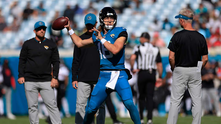 Jacksonville Jaguars quarterback Trevor Lawrence (16) warms up before an NFL football matchup Sunday, Dec. 1, 2024 at EverBank Stadium in Jacksonville, Fla. [Corey Perrine/Florida Times-Union]