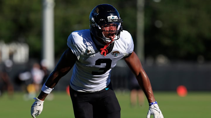 Jacksonville Jaguars cornerback Tyson Campbell (3) eyes the ball during an NFL training camp session at the Miller Electric Center, Wednesday, Aug. 6, 2025, in Jacksonville, Fla. 