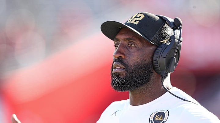 Oct 19, 2024; Piscataway, New Jersey, USA; UCLA Bruins head coach DeShaun Foster reacts during the second half against the Rutgers Scarlet Knights at SHI Stadium. Mandatory Credit: Vincent Carchietta-Imagn Images Oct 19, 2024; Piscataway, New Jersey, USA; UCLA Bruins head coach DeShaun Foster reacts during the second half against the Rutgers Scarlet Knights at SHI Stadium. Mandatory Credit: Vincent Carchietta-Imagn Images