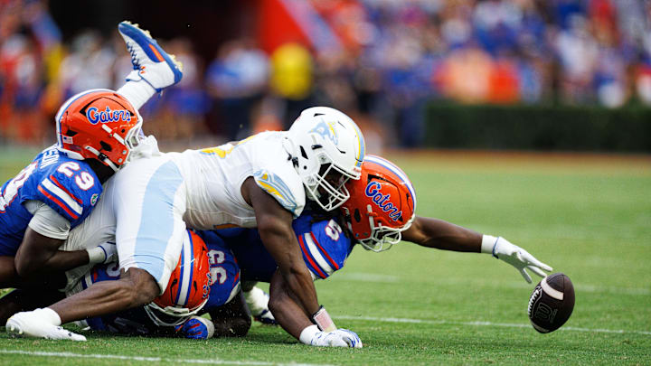 The sophomore linebacker put on a show in the starter role