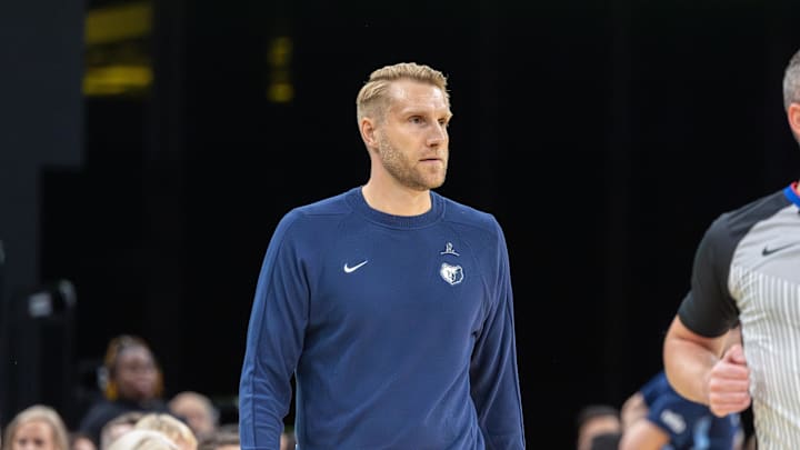 Oct 25, 2025; Memphis, Tennessee, USA; Memphis Grizzlies head coach Tuomas Iisalo looks on against the Indiana Pacers during the second half at FedExForum. Mandatory Credit: Wesley Hale-Imagn Images Oct 25, 2025; Memphis, Tennessee, USA; Memphis Grizzlies head coach Tuomas Iisalo looks on against the Indiana Pacers during the second half at FedExForum. Mandatory Credit: Wesley Hale-Imagn Images