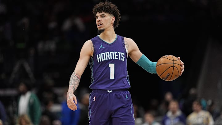 Mar 20, 2025; Charlotte, North Carolina, USA; Charlotte Hornets guard LaMelo Ball (1) handles the ball against the New York Knicks during the second half at Spectrum Center. Mandatory Credit: Jim Dedmon-Imagn Images Mar 20, 2025; Charlotte, North Carolina, USA; Charlotte Hornets guard LaMelo Ball (1) handles the ball against the New York Knicks during the second half at Spectrum Center. Mandatory Credit: Jim Dedmon-Imagn Images