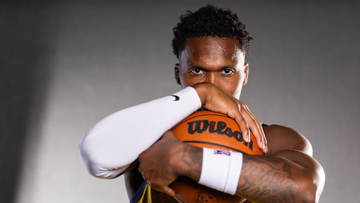 Sep 29, 2025; Indianapolis, IN, USA; Indiana Pacers guard Bennedict Mathurin (00) poses for a photo during media day. Mandatory Credit: Trevor Ruszkowski-Imagn Images Sep 29, 2025; Indianapolis, IN, USA; Indiana Pacers guard Bennedict Mathurin (00) poses for a photo during media day. Mandatory Credit: Trevor Ruszkowski-Imagn Images