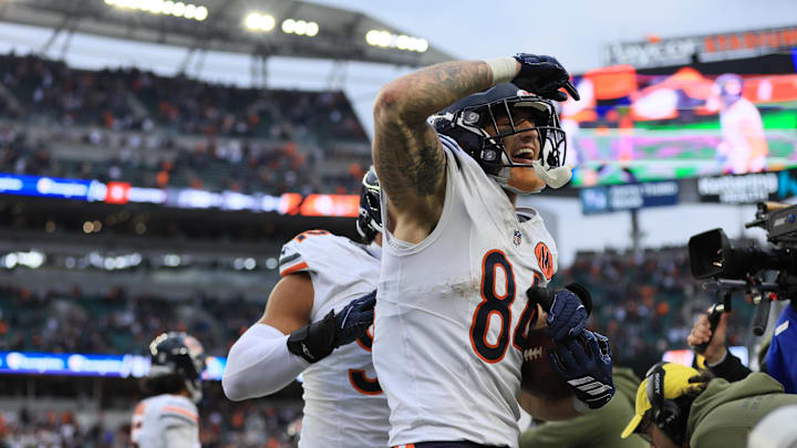 Nov 2, 2025; Cincinnati, Ohio, USA; Chicago Bears tight end Colston Loveland (84) celebrates after scoring a touchdown against the Cincinnati Bengals during the fourth quarter at Paycor Stadium. Mandatory Credit: Joseph Maiorana-Imagn Images