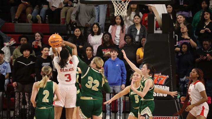 Sylvania girls basketball faces Saks in the AHSAA Northeast Regional Sweet 16 round in Jacksonville, Alabama on Wednesday, Feb. 13, 2025. (Maxwell Donaldson, The Gadsden Times)