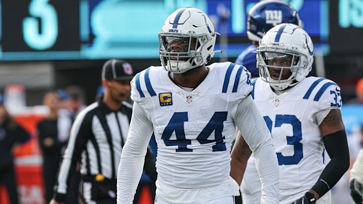 Dec 29, 2024; East Rutherford, New Jersey, USA; Indianapolis Colts linebacker Zaire Franklin (44) celebrates a defensive stop during the first half against the New York Giants at MetLife Stadium. Mandatory Credit: Vincent Carchietta-Imagn Images Dec 29, 2024; East Rutherford, New Jersey, USA; Indianapolis Colts linebacker Zaire Franklin (44) celebrates a defensive stop during the first half against the New York Giants at MetLife Stadium. Mandatory Credit: Vincent Carchietta-Imagn Images