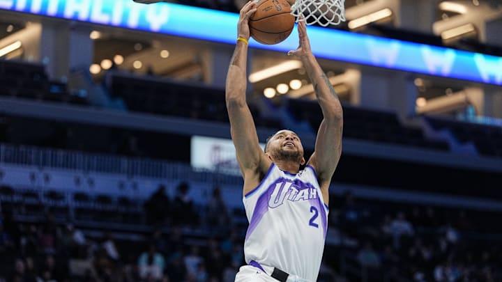 Nov 2, 2025; Charlotte, North Carolina, USA; Utah Jazz forward Kyle Anderson (2) with a lay up against the Charlotte Hornets during the second half at Spectrum Center. Mandatory Credit: Jim Dedmon-Imagn Images