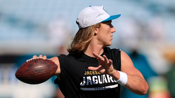 Jacksonville Jaguars quarterback Trevor Lawrence (16) throws the ball before an NFL football matchup Sunday, Oct. 27, 2024 at EverBank Stadium in Jacksonville, Fla. [Corey Perrine/Florida Times-Union]