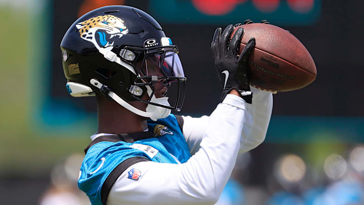 Jacksonville Jaguars running back Travis Etienne Jr. (1) catches a pass during the first organized team activity at Miller Electric Center Monday, May 19, 2025 in Jacksonville, Fla.
