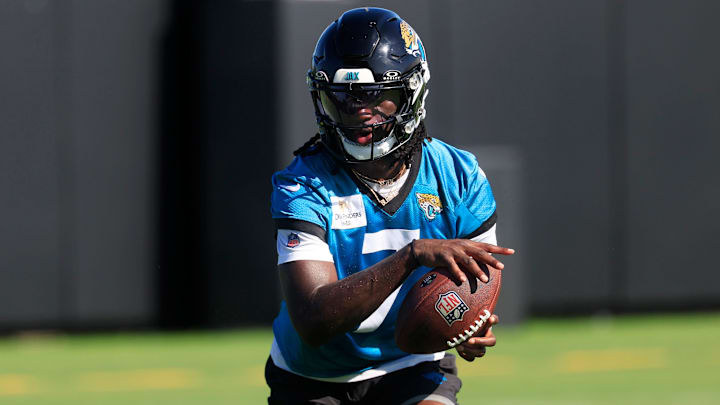 Jacksonville Jaguars wide receiver Brian Thomas Jr. (7) catches a pass during the second mandatory minicamp at Miller Electric Center Wednesday, June 11, 2025 in Jacksonville, Fla.