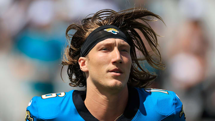 Jacksonville Jaguars quarterback Trevor Lawrence (16) runs on the field before an NFL football matchup at EverBank Stadium, Sunday, Sept. 21, 2025, in Jacksonville, Fla. The Jaguars defeated the Texans 17-10.