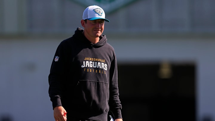 Jacksonville Jaguars offensive coordinator Grant Udinski looks on during the second mandatory minicamp at Miller Electric Center Wednesday, June 11, 2025 in Jacksonville, Fla. Jacksonville Jaguars offensive coordinator Grant Udinski looks on during the second mandatory minicamp at Miller Electric Center Wednesday, June 11, 2025 in Jacksonville, Fla.