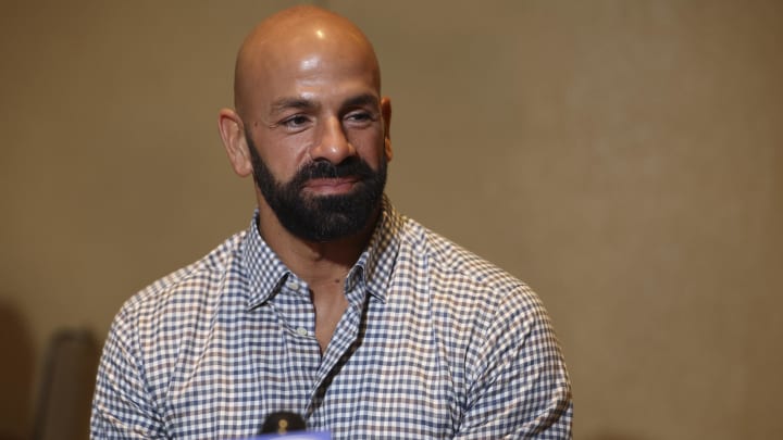 Mar 25, 2024; Orlando, FL, USA; New York Jets head coach Robert Saleh talks to media Mar 25, 2024; Orlando, FL, USA; New York Jets head coach Robert Saleh talks to media