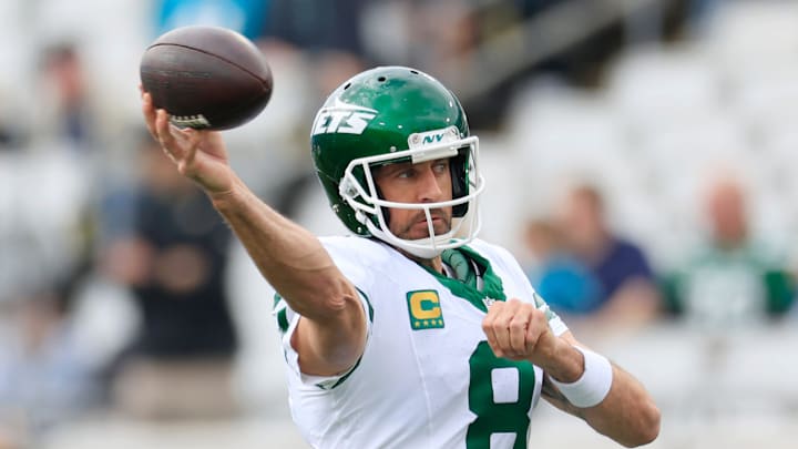 New York Jets quarterback Aaron Rodgers (8) warms up before an NFL football matchup Sunday, Dec. 15, 2024 at EverBank Stadium in Jacksonville, Fla. New York Jets quarterback Aaron Rodgers (8) warms up before an NFL football matchup Sunday, Dec. 15, 2024 at EverBank Stadium in Jacksonville, Fla.