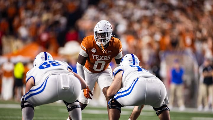 Nov 23, 2024; Austin, Texas, USA; Texas Longhorns middle linebacker Anthony Hill Jr. (0) lines up against the Kentucky Wildcats during the third quarter at Darrell K Royal-Texas Memorial Stadium. Mandatory Credit: Brett Patzke-Imagn Images