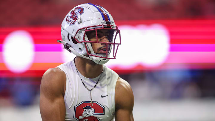 Dec 14, 2024; Atlanta, GA, USA; South Carolina State Bulldogs defensive back Jarod Washington (12) prepares for a game against the Jackson State Tigers at Mercedes-Benz Stadium. Mandatory Credit: Brett Davis-Imagn Images Dec 14, 2024; Atlanta, GA, USA; South Carolina State Bulldogs defensive back Jarod Washington (12) prepares for a game against the Jackson State Tigers at Mercedes-Benz Stadium. Mandatory Credit: Brett Davis-Imagn Images