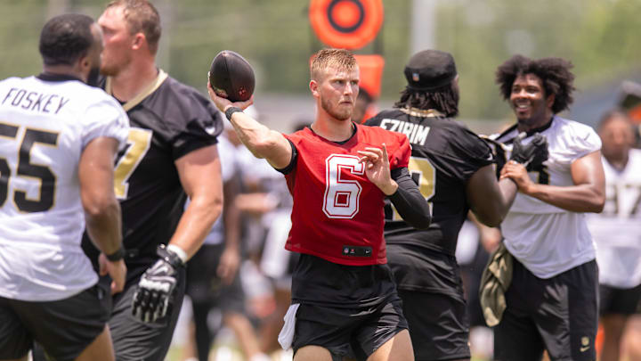 Jun 10, 2025; New Orleans, LA, USA;  New Orleans Saints quarterback Tyler Shough (6) passes the ball during minicamp at Ochsner Sports Performance Center. Mandatory Credit: Stephen Lew-Imagn Images