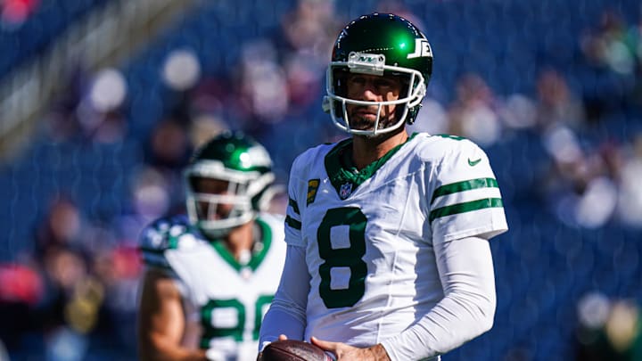 Aaron Rodgers and the Jets fell to 2-6 with their loss to the Patriots on Sunday. 