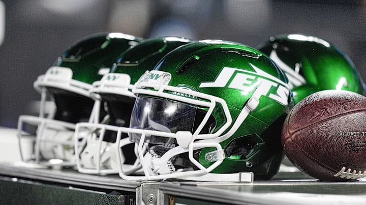 Jets helmets during New York's 15–12 exhibition win over the Panthers on Aug. 17, 2024.