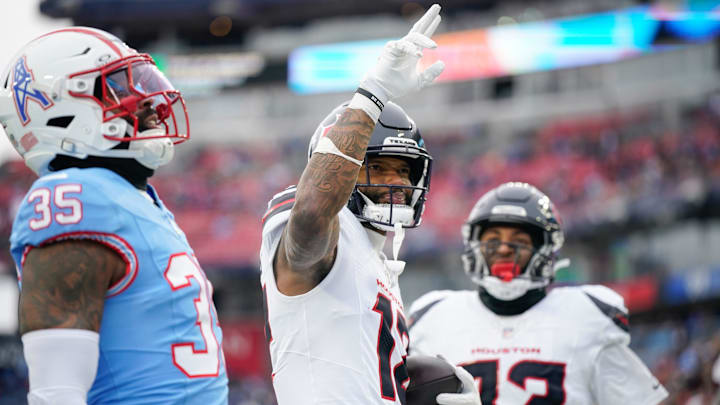 The Texans take on the rival Titans in Week 4, still seeking their first win of the season.