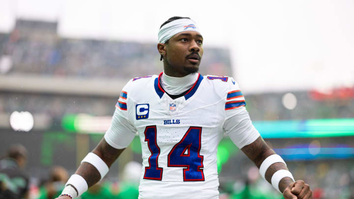 Nov 26, 2023; Philadelphia, Pennsylvania, USA; Buffalo Bills wide receiver Stefon Diggs (14) before a game against the Philadelphia Eagles at Lincoln Financial Field. Mandatory Credit: Bill Streicher-USA TODAY Sports Nov 26, 2023; Philadelphia, Pennsylvania, USA; Buffalo Bills wide receiver Stefon Diggs (14) before a game against the Philadelphia Eagles at Lincoln Financial Field. Mandatory Credit: Bill Streicher-USA TODAY Sports