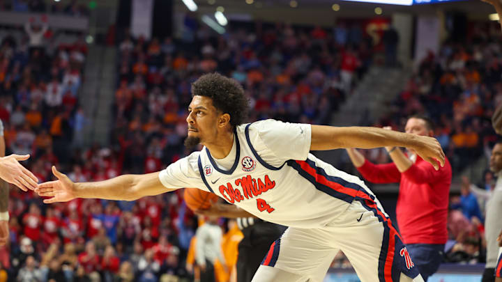 Mar 5, 2025; Oxford, Mississippi, USA; Mississippi Rebels forward Jaemyn Brakefield (4) reacts against the Tennessee Volunteers during the second half at The Sandy and John Black Pavilion at Ole Miss. Mandatory Credit: Wesley Hale-Imagn Images Mar 5, 2025; Oxford, Mississippi, USA; Mississippi Rebels forward Jaemyn Brakefield (4) reacts against the Tennessee Volunteers during the second half at The Sandy and John Black Pavilion at Ole Miss. Mandatory Credit: Wesley Hale-Imagn Images