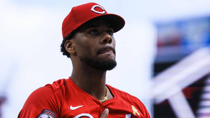 Sep 7, 2025; Cincinnati, Ohio, USA; Cincinnati Reds starting pitcher Hunter Greene (21) walks off the field in the seventh inning against the New York Mets at Great American Ball Park. Mandatory Credit: Katie Stratman-Imagn Images Sep 7, 2025; Cincinnati, Ohio, USA; Cincinnati Reds starting pitcher Hunter Greene (21) walks off the field in the seventh inning against the New York Mets at Great American Ball Park. Mandatory Credit: Katie Stratman-Imagn Images