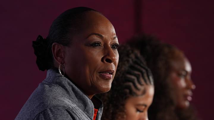 Syracuse women's basketball had a great 2nd quarter against UConn in an exhibition, but the Huskies were too much to handle. Syracuse women's basketball had a great 2nd quarter against UConn in an exhibition, but the Huskies were too much to handle.