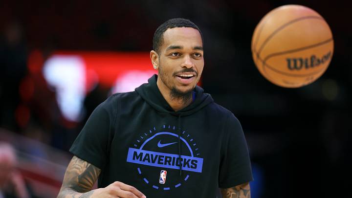 Jan 31, 2026; Houston, Texas, USA; Dallas Mavericks forward P.J. Washington (25) warms up before the game against the Houston Rockets at Toyota Center. Mandatory Credit: Troy Taormina-Imagn Images