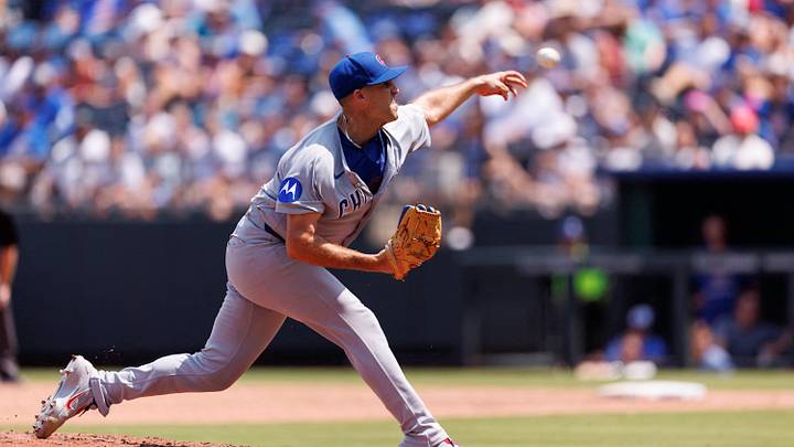 Aug 9, 2026; Kansas City, Missouri, USA; Chicago Cubs pitcher Matthew Boyd (16) pitches during the fourth inning against the Kansas City Royals at Kauffman Stadium. Mandatory Credit: William Purnell-Imagn Images