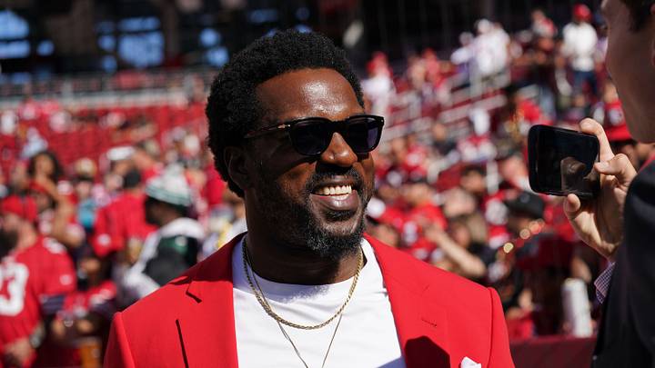 Santa Clara, California, USA;  San Francisco 49ers linebacker and Pro Football Hall of Famer inductee Patrick Willis before a game against the New York Jets at Levi's Stadium. Mandatory Credit: David Gonzales-Imagn Images