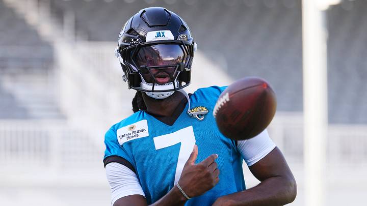 Jacksonville Jaguars wide receiver Brian Thomas Jr. (7) tosses the ball back during Day 15 of NFL training camp at the Miller Electric Center on Tuesday, Aug. 18, 2026, in Jacksonville, Fla.