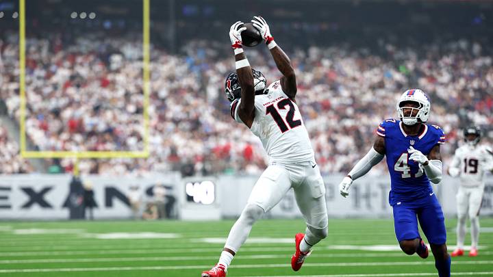 Sep 13, 2026; Houston, Texas, USA; Houston Texans wide receiver Nico Collins (12) makes a catch against Buffalo Bills cornerback Christian Benford (47) during the first quarter at Reliant Stadium. Mandatory Credit: Troy Taormina-Imagn Images Sep 13, 2026; Houston, Texas, USA; Houston Texans wide receiver Nico Collins (12) makes a catch against Buffalo Bills cornerback Christian Benford (47) during the first quarter at Reliant Stadium. Mandatory Credit: Troy Taormina-Imagn Images