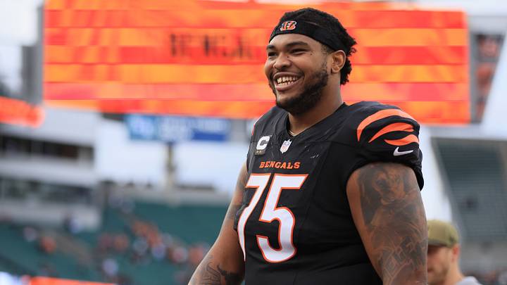 Dec 28, 2025; Cincinnati, Ohio, USA; Cincinnati Bengals offensive tackle Orlando Brown Jr. (75) leaves the field after a game against the Arizona Cardinals at Paycor Stadium. Mandatory Credit: Katie Stratman-Imagn Images