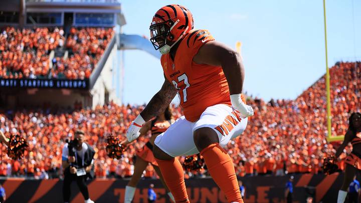 Sep 13, 2026; Cincinnati, Ohio, USA; Cincinnati Bengals defensive tackle Dexter Lawrence II (97) runs on the field before the game against the Tampa Bay Buccaneers at Paycor Stadium. Mandatory Credit: Katie Stratman-Imagn Images Sep 13, 2026; Cincinnati, Ohio, USA; Cincinnati Bengals defensive tackle Dexter Lawrence II (97) runs on the field before the game against the Tampa Bay Buccaneers at Paycor Stadium. Mandatory Credit: Katie Stratman-Imagn Images