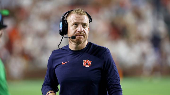 Auburn Tigers head coach Alex Golesh looks at the video board during the second quarter against the Southern Mississippi Golden Eagles at Jordan-Hare Stadium. The kick was good. Mandatory Credit: John Reed-Imagn Images Auburn Tigers head coach Alex Golesh looks at the video board during the second quarter against the Southern Mississippi Golden Eagles at Jordan-Hare Stadium. The kick was good. Mandatory Credit: John Reed-Imagn Images