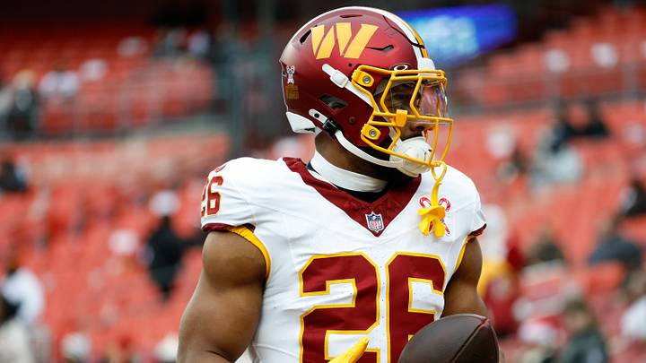 Dec 25, 2025; Landover, Maryland, USA; Washington Commanders running back Jeremy McNichols (26) looks on during warmups before the game against the Dallas Cowboys at Northwest Stadium. Mandatory Credit: Amber Searls-Imagn Images Dec 25, 2025; Landover, Maryland, USA; Washington Commanders running back Jeremy McNichols (26) looks on during warmups before the game against the Dallas Cowboys at Northwest Stadium. Mandatory Credit: Amber Searls-Imagn Images