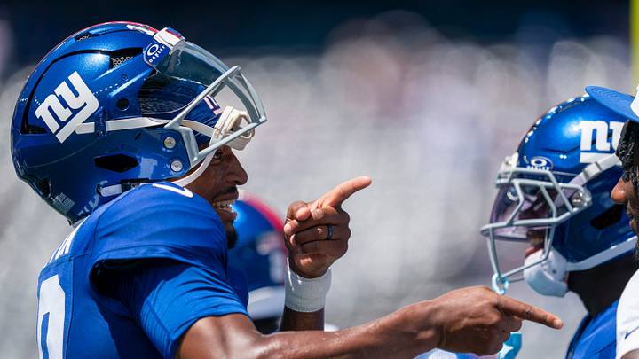 New York Giants quarterback Jameis Winston New York Giants quarterback Jameis Winston
